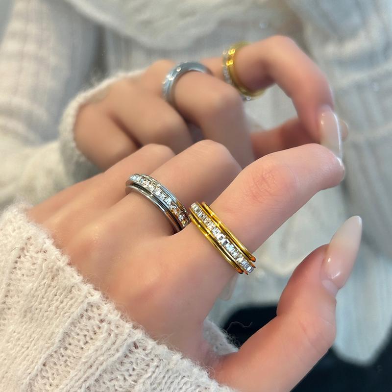 指輪 レディース メンズ チタン鋼 回転 満天星 ジルコニア ペアリング シンプル 高級感 ファッション 電気メッキ加工 ゴールド シルバー 6号 7号 8号 9号