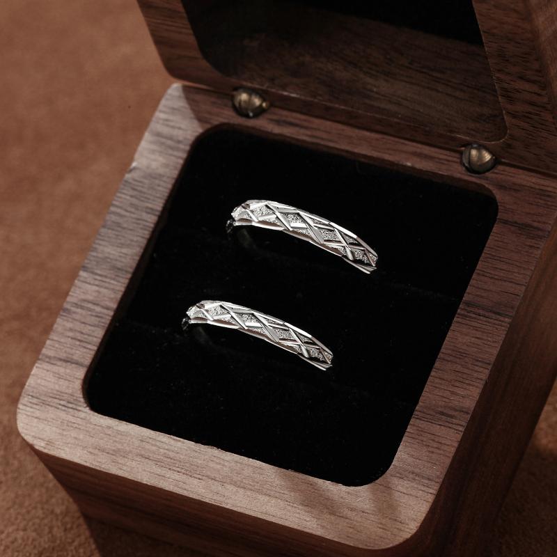 指輪 ペアリング シルバー999 菱形 愛の交わり 彫刻 結婚指輪 ファッション 通勤