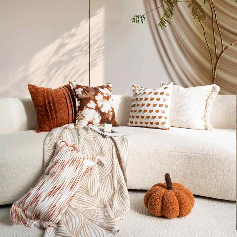 クッション 北欧 秋冬 抱き枕 ソファ リビング キャラメル色 抽象 花柄 背当て 腰当て シャーニル タッ..