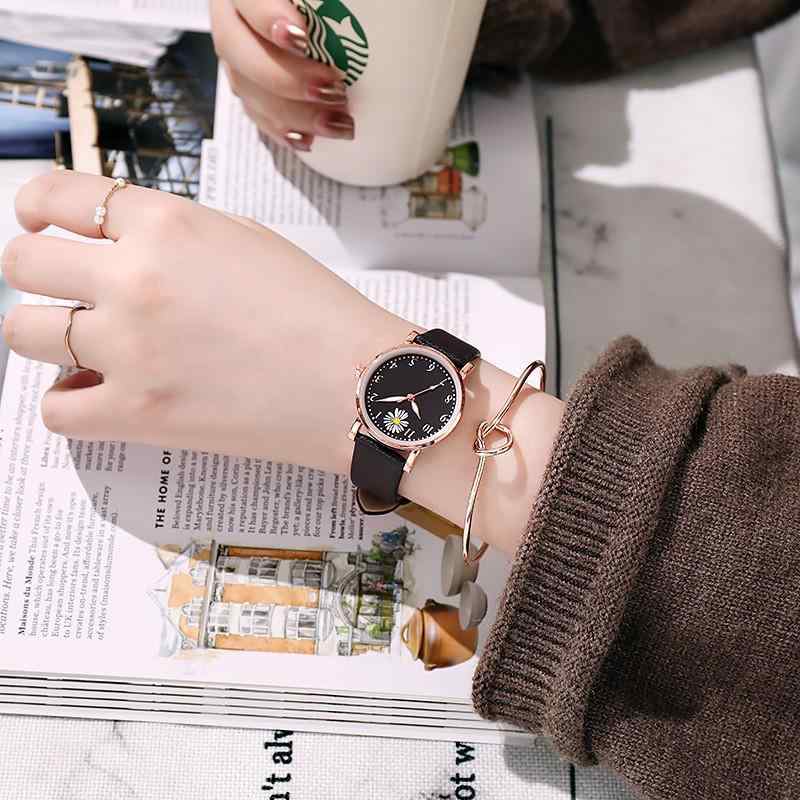 BVLGARI - 腕時計 レディース 学生 デイジー アナログ 文字盤 かわいい ファッション ウォッチ 女性 ガールズ 高校生 大学生 試験 誕生日 プレゼント ホワイト ピンク系 ブラウン ブラック グリーン