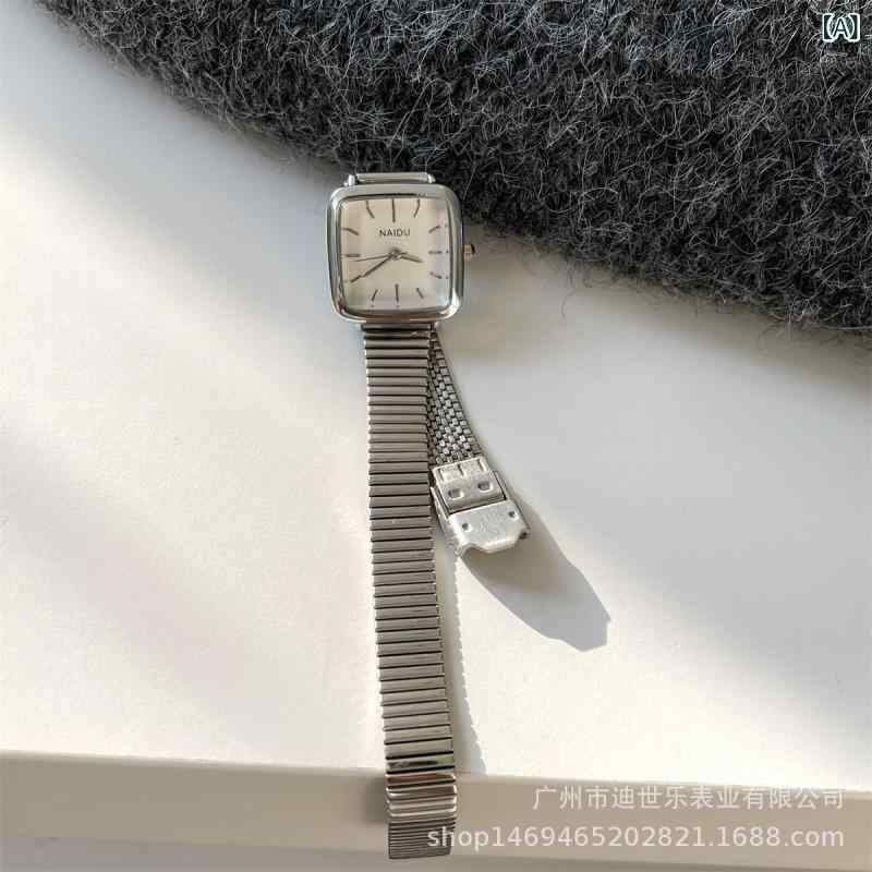 OMEGA - 腕時計 レディース アナログ クォーツ シルバー ゴールド ブラック レトロ 韓国 ファッション 学生 おしゃれ 軽量 高級感
