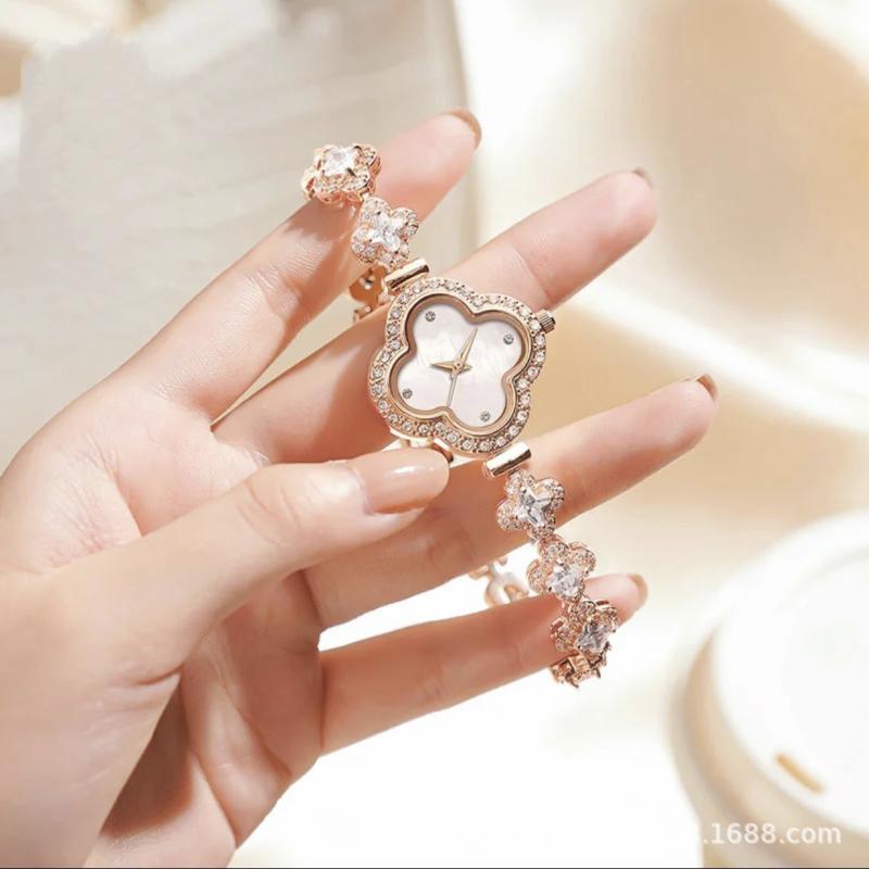 腕時計 レディース ラッキーアイテム 四つ葉 クローバー ファッション小物 軽量 シンプル 高級感 文字盤 アナログ