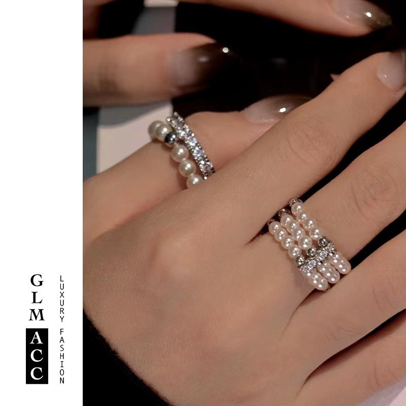 指輪 男女兼用 三連 パール エレガント 電気メッキ加工 高級感 普段使い パーティー