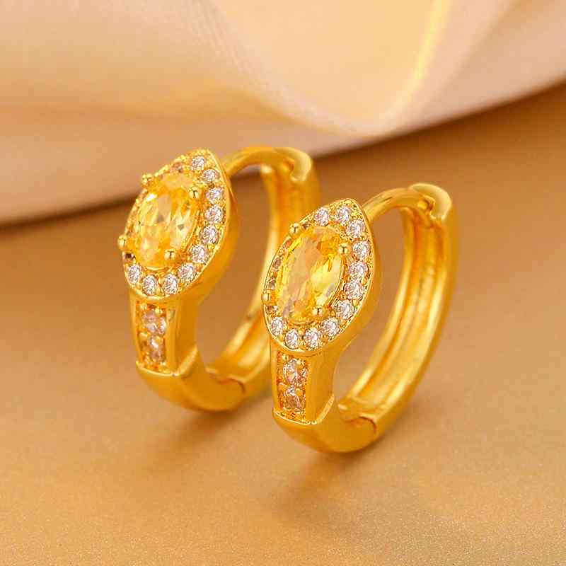 ピアス レディース ヘビモチーフ 蛇形 キラキラ ゴージャス 普段使い パーティー ゴールドカラー 金色 ..