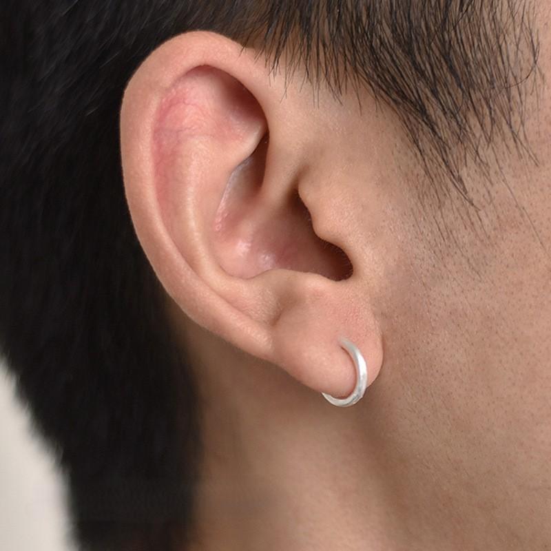 ピアス 男女兼用 小さめ イヤリング 電気メッキ加工 銅製 土星モチーフ ストリート 個性派