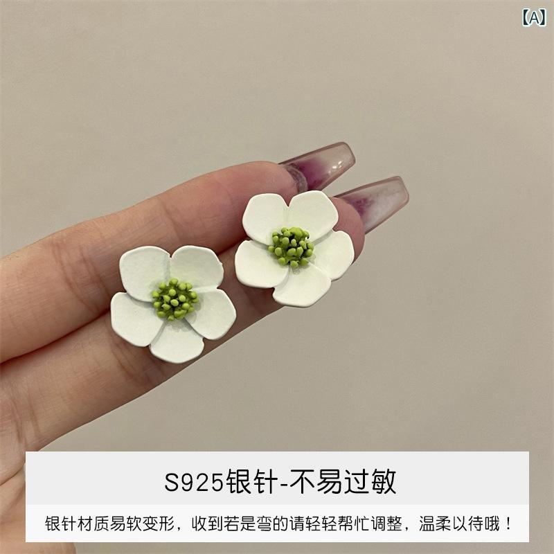 ピアス レディース 小ぶり 花 S925銀針 チタン製ポスト フラワー 緑 グリーン ピンク系 上品 高見え かわいい エレガント アクセサリー ジュエリー プレゼント 2