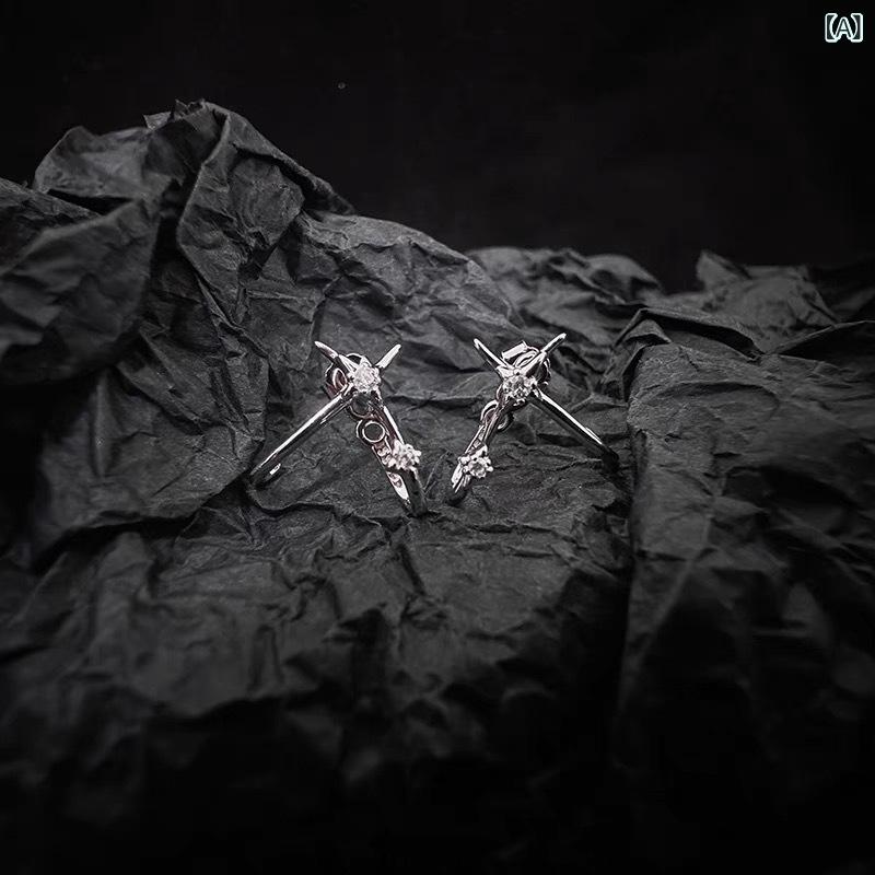 シャドーテールのピアス レディース メンズ ジルコニア 星 惑星 幾何学 原宿系 電気メッキ加工 ユニセックス アクセサリー｜アングル2