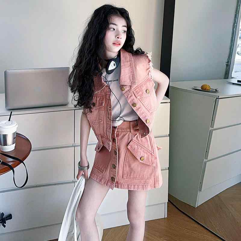 キッズ 女の子 デニムセットアップ ノースリーブ ショート丈 ジャケット &amp; ミニスカート 上下セッ..