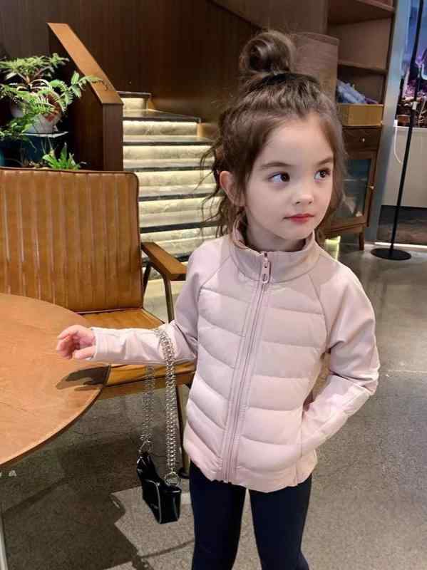 ダウンジャケット キッズ ガールズ 子供服 アウター 薄手 ショート丈 ジャケット 女の子 上着 防寒 軽..