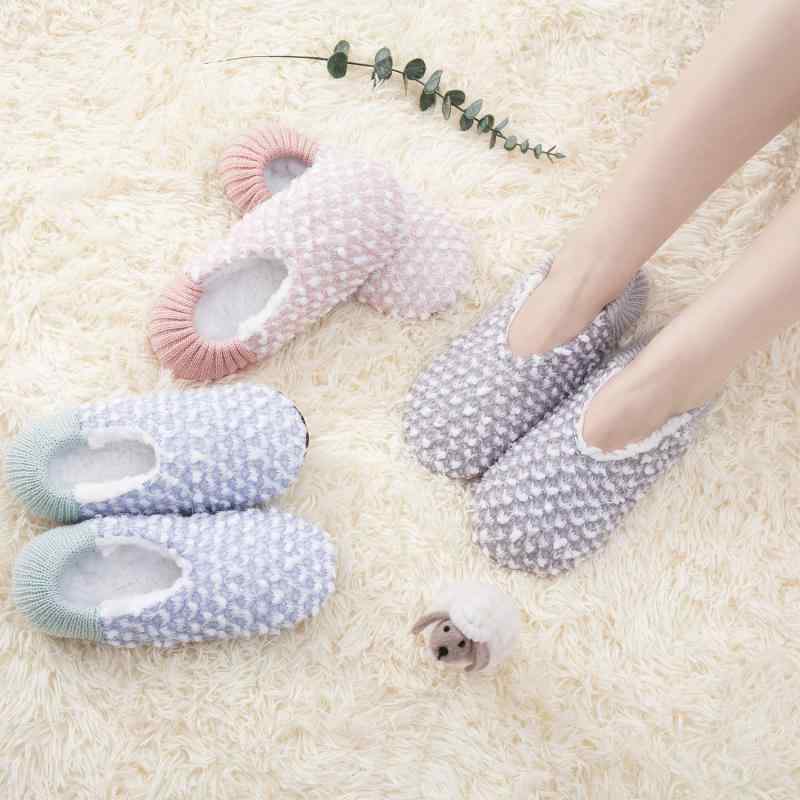 靴下 レディース ルームソックス 厚手 あったか 滑り止め 静音 柔らかい 室内履き 幼稚園 保育園 カーペット