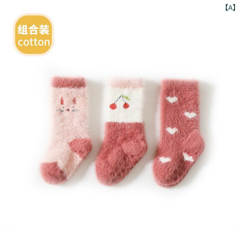 靴下 ベビー キッズ 秋冬 加厚 コーラル フリース 暖かい 滑り止め付き 子供用 フロアソックス 中筒丈 かわいい 小さなウサギ柄 Aクラス 2