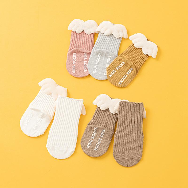 靴下 ベビー・キッズ 男女兼用 子供用靴下 新生児〜3歳 精梳綿 通気性 吸汗 中筒 リブ 無地 ワンポイント 羽根飾り 春秋 夏 冬 白 黄色 カーキ ピンク