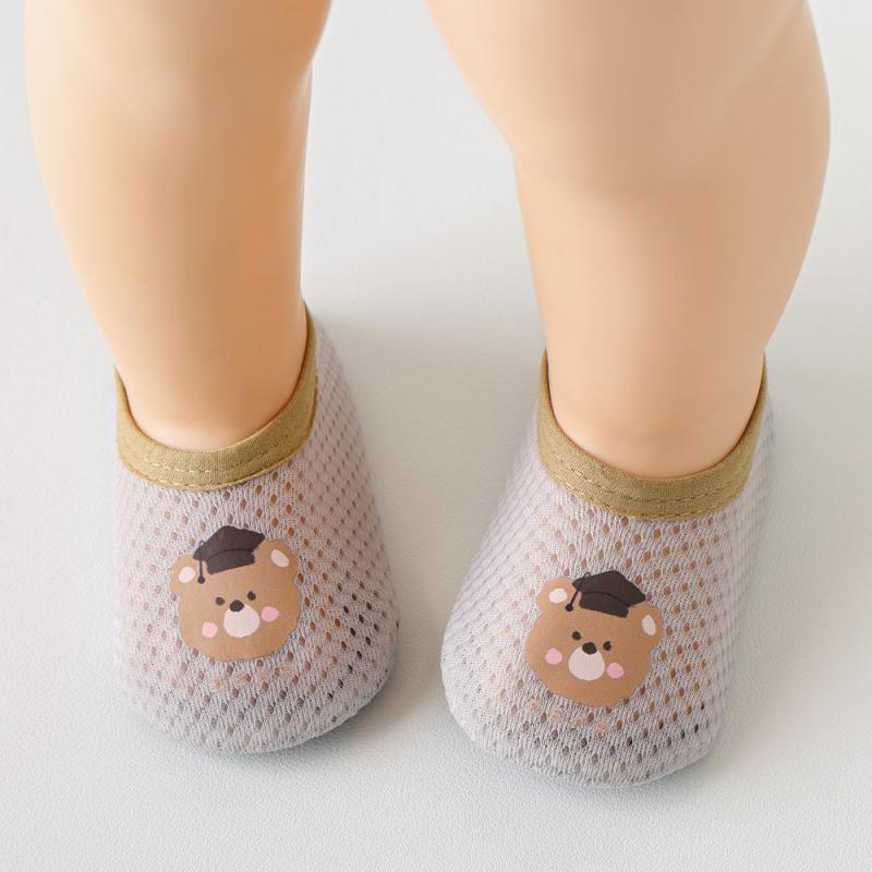 ベビー キッズ ソックス シューズ 春夏 室内 靴下 滑り止め付き コットン メッシュ 通気性 アニマル柄 グレー 熊 ピンク ウサギ グリーン ライオン 雪だるま ワニ
