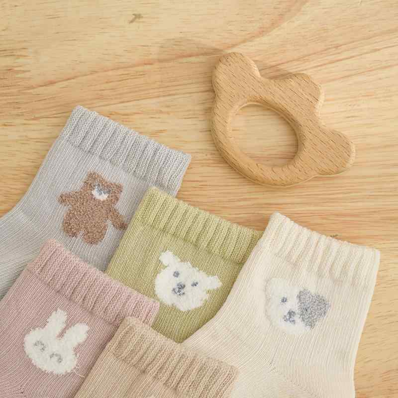 靴下 ベビー・キッズ 春秋 滑り止め付き 中筒丈 抗菌 吸汗 通気性 コットン 新生児 赤ちゃん 男の子 女の子 幼児 子供 0～3歳 白 ピンク系 青