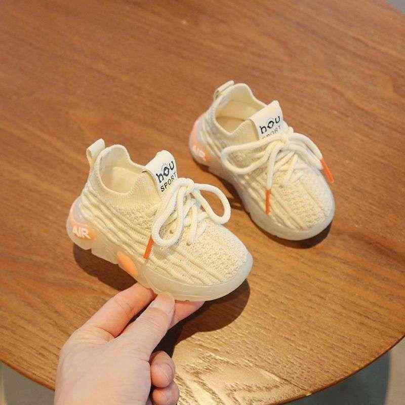 ベビーシューズ キッズ 秋冬 スニーカー 0歳 1歳 2歳 3歳 幼児 女の子 男の子 通気性 柔らかい 靴底 ニ..