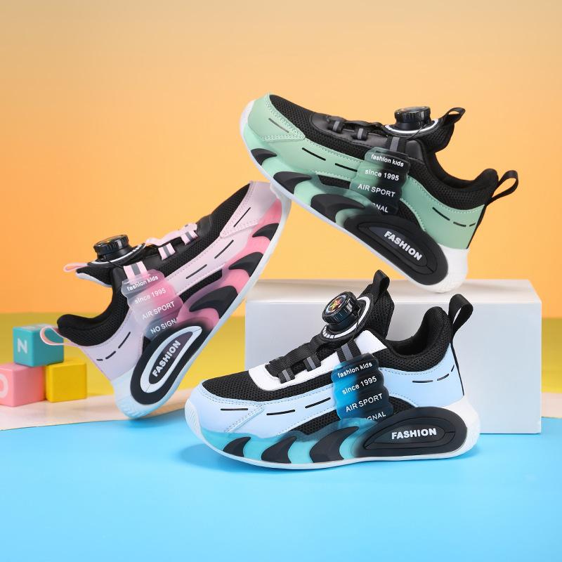Shoes - 子供用スニーカー 男の子 ランニングシューズ 運動靴 軽量 通気性 黒 緑 黒 月 黒 ピンク系 春夏