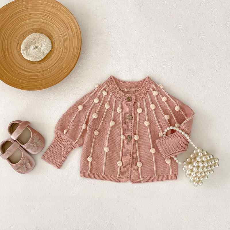 ・適用性別: 女・スタイル: 欧美・適合年齢: 婴幼童(1~3歳，80~100cm)・適合季節: 秋季・厚さ: 普通・袖丈: 長袖・閉鎖タイプ: シングルブレスト・パターン: 無地・実写写真: モデルなしの実写・フード: フードなし・要素: 欧美・素材: 綿100%・生地: 綿・安全レベル: A・糸の太さ: 普通・ネックライン: ラウンドネック・カラー: パールピンクカーディガン, パールピンクパンツ・身長: 66cm, 73cm, 80cm, 90cm, 100cm・商品カテゴリ: 子供用ニット
