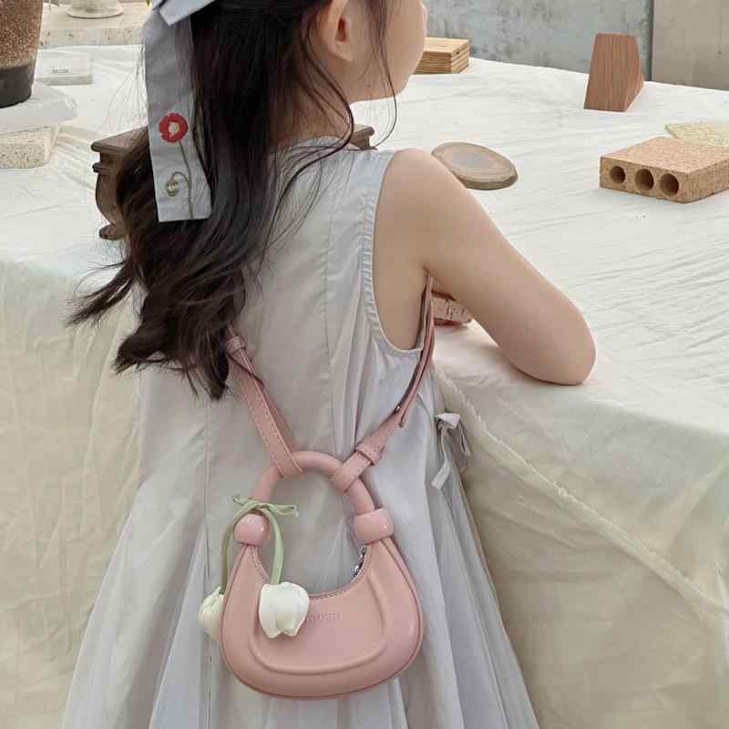 バッグ 女の子 幼稚園児 チューリップ 花柄 手提げバッグ ショルダーバッグ シルバー 軽量 耐摩耗性