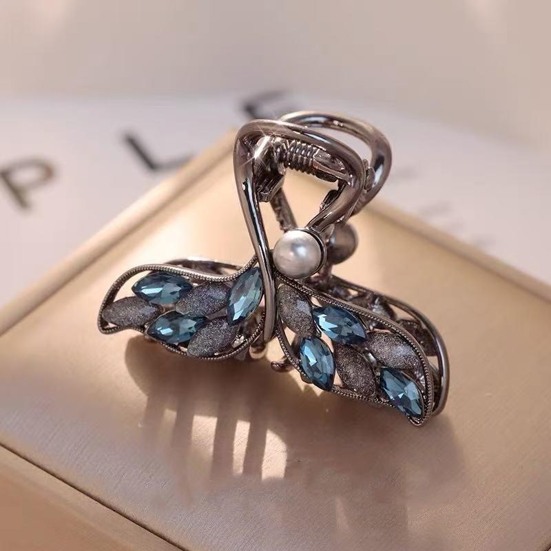 ヘアクリップ レディース パール 水晶 魚の尾 合金 バンスクリップ 小さめ 後頭部 ハーフアップ まとめ髪 ヘアアクセサリー 韓国風 かわいい おしゃれ エレガント 結婚式 パーティー