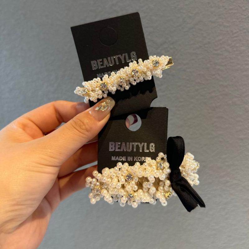 ヘアピン レディース ヘアアクセサリー 髪飾り バレッタ 髪留め パール 真珠風 蝶結び チョウ 普段使い かわいい スイート