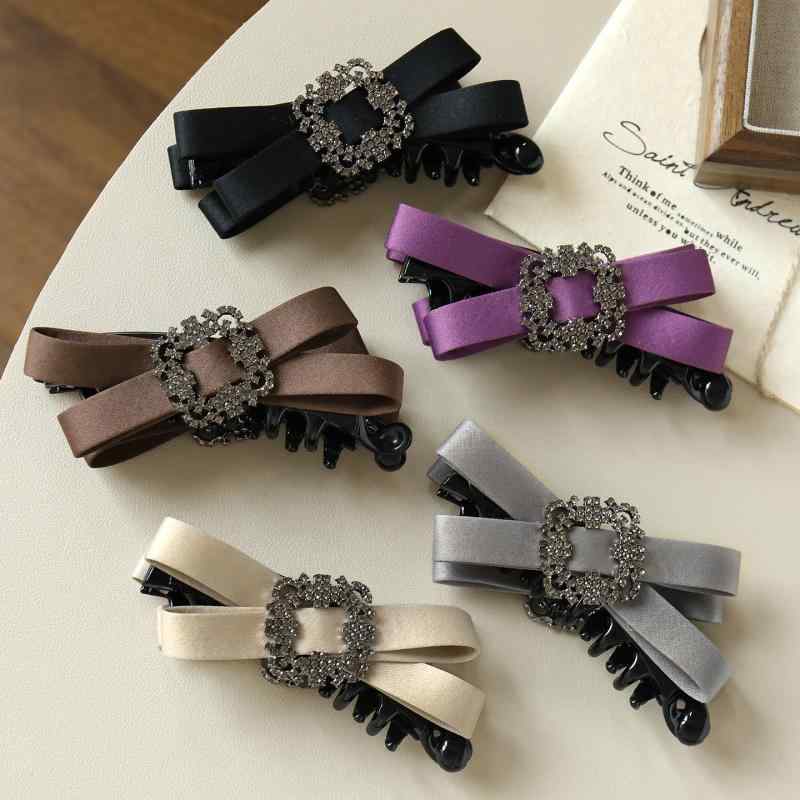 ヘアアクセサリー レディース バナナクリップ キラキラ ジルコニア 蝶結び ヘアクリップ 髪留め 髪飾り まとめ髪 後れ毛 アレンジ ホールド 滑り止め付き ブラック 紫 グレー ベージュ