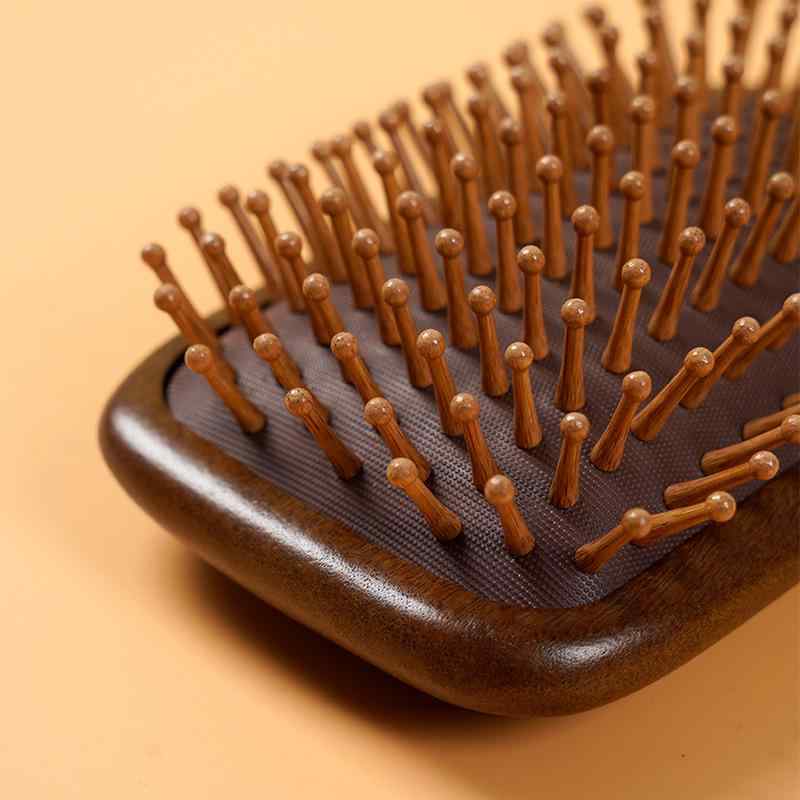 ヘアブラシ レディース 檀木 クッションブラシ マッサージ 頭皮ケア 大判 絡まない パドルブラシ 静電..