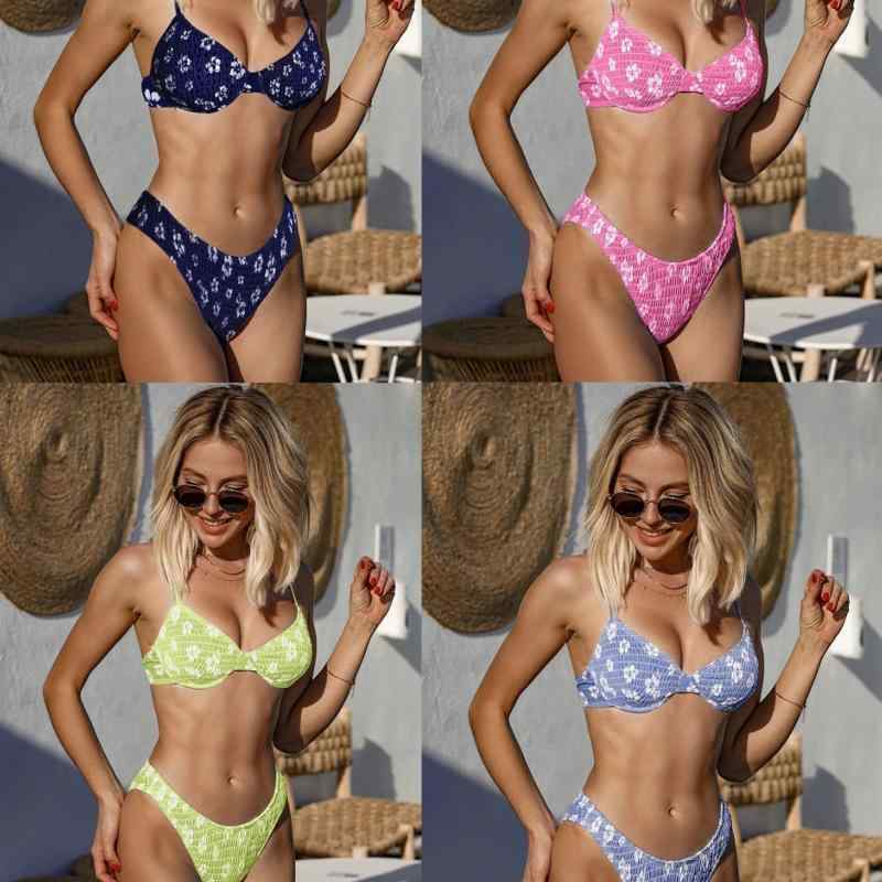 Two-Piece - 水着 レディース ビキニ 小花柄 フリル ギャザー ビーチウェア セクシー 盛れる ワイヤー入り パッド付き 体型カバー ブルー ピンク系 パープル