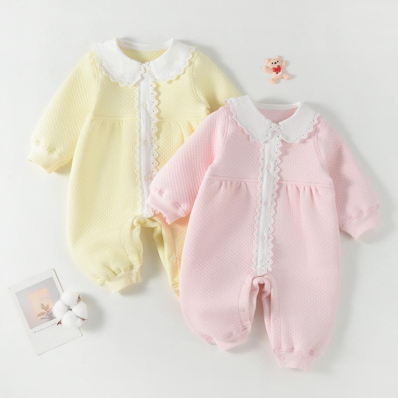 [ "・素材: 綿", "・袖丈: 長袖", "・対象年齢: 婴幼童(1~3歳，80~100cm)", "・性別: 中性/男女兼用", "・メイン素材: 綿", "・メイン素材の含有量: 95%", "・スタイル: カジュアル", "・種類: ロンパース", "・カラー: ピンク、ライトイエロー", "・対象身長: 59cm、66cm、73cm、80cm、90cm", "・製品カテゴリ: ロンパース、カバーオール"]