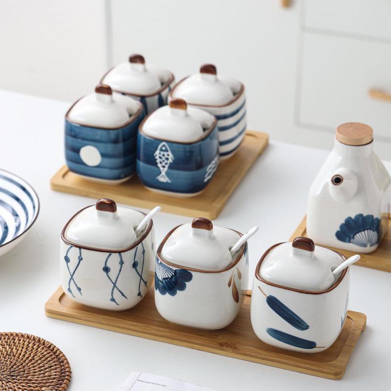 調味料入れ 陶器 蓋付き スパイスボックス ラー油入れ 家庭用 キッチン 調味料 容器 塩 コショウ 砂糖 ..