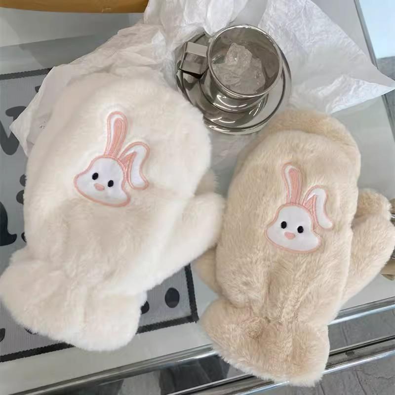 ・機能: 保温・スタイル: ミトン・カラー: ホワイト、ベージュ・サイズ: フリーサイズ・対象シーズン: 冬・素材: ポリエステル・主な素材: ポリエステル・スタイル分類: スイート・加工技術: 刺繍