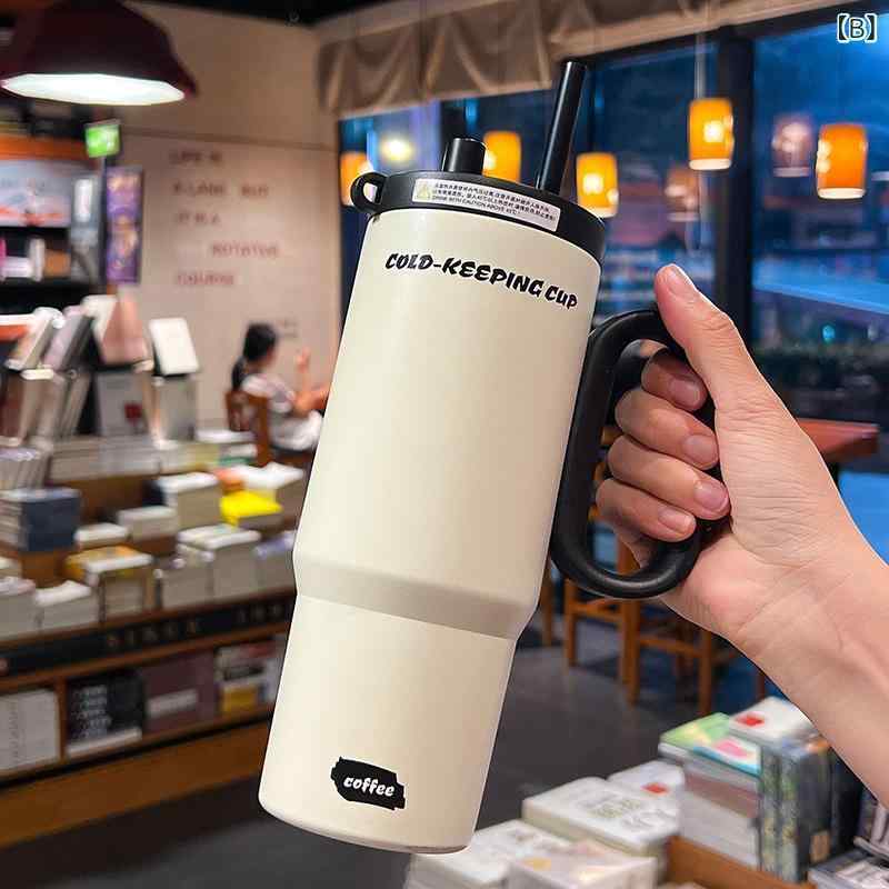 水筒 レディース ステンレス マグボトル 大容量 720ml 保温 保冷 手柄付き ストロー 車載 携帯 おしゃれ かわいい 真空断熱 ブラック ホワイト ピンク イエロー ブルー