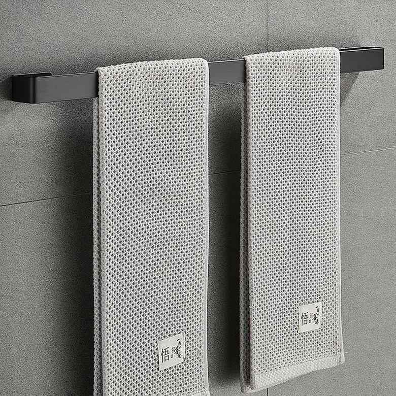 [ "・素材: ステンレス", "・耐荷重: 20kg", "・サイズ: ブラック30cm、ブラック40cm、ブラック50cm、ブラック60cm、ヘアライン仕上げ30cm、ヘアライン仕上げ40cm、ヘアライン仕上げ50cm、ヘアライン仕上げ60cm", "・層数: 1", "・スタイル: アメリカンスタイル", "・分類: タオル掛け"]