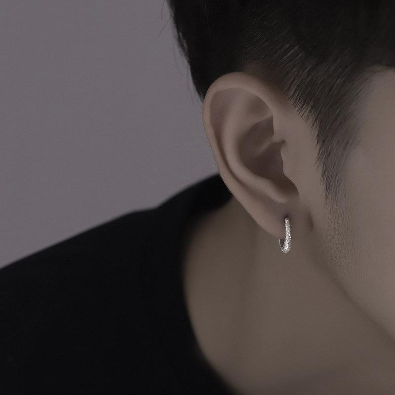 ピアス メンズ 男性用 イヤーカフ 韓国風 個性的 ヒップホップ ストリートファッション アクセサリー ..