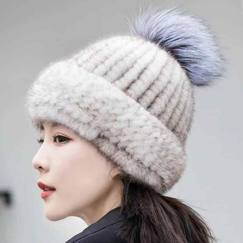 帽子 レディース ミンクファー 秋冬 防寒 暖かい ニット帽 ビーニー リアルファー ポンポン付き かわいい おしゃれ 赤 紫 ブラック ベージュ ピンク 十字貂色 カフェオレ 日光色 ワインレッド ダークグレー