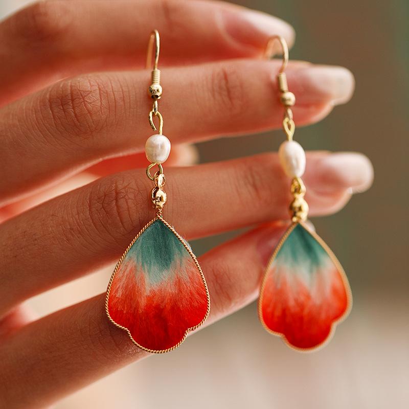 耳飾り レディース 簪 シルク ベルベット 花びら イヤリング レトロ 古風 チャイナドレス アクセサリー