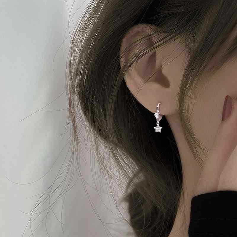 ピアス レディース シルバー925 星形 ジルコニア 揺れる 小さめ スター イヤリング イヤーカフ 個性的 かわいい 韓国風 アレルギー対応(4.0)