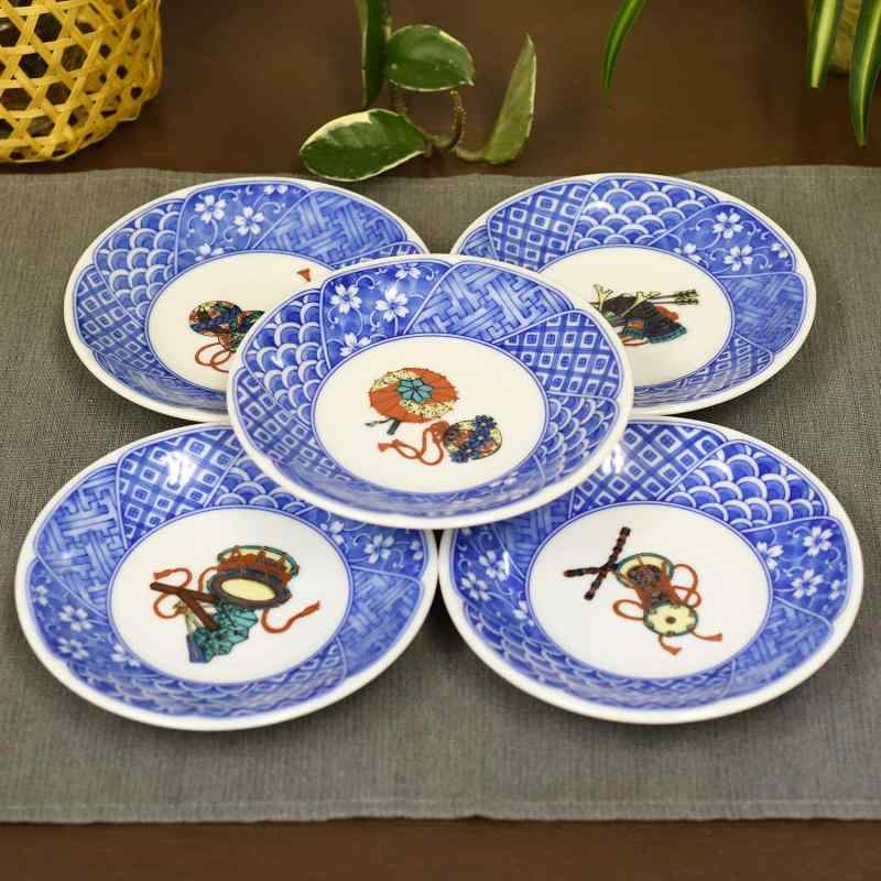 和座の蔵 お皿 セット おしゃれ 食器 九谷焼 小皿 5枚セット 絵変り 陶器 高級 ブランド 和食器 取り皿 日本製 結婚祝い プレゼント ギフトお皿 サイズ：径13.8cm【ギフトBOX仕様：専用 化粧箱入り】生産国：日本（石川県）、素...