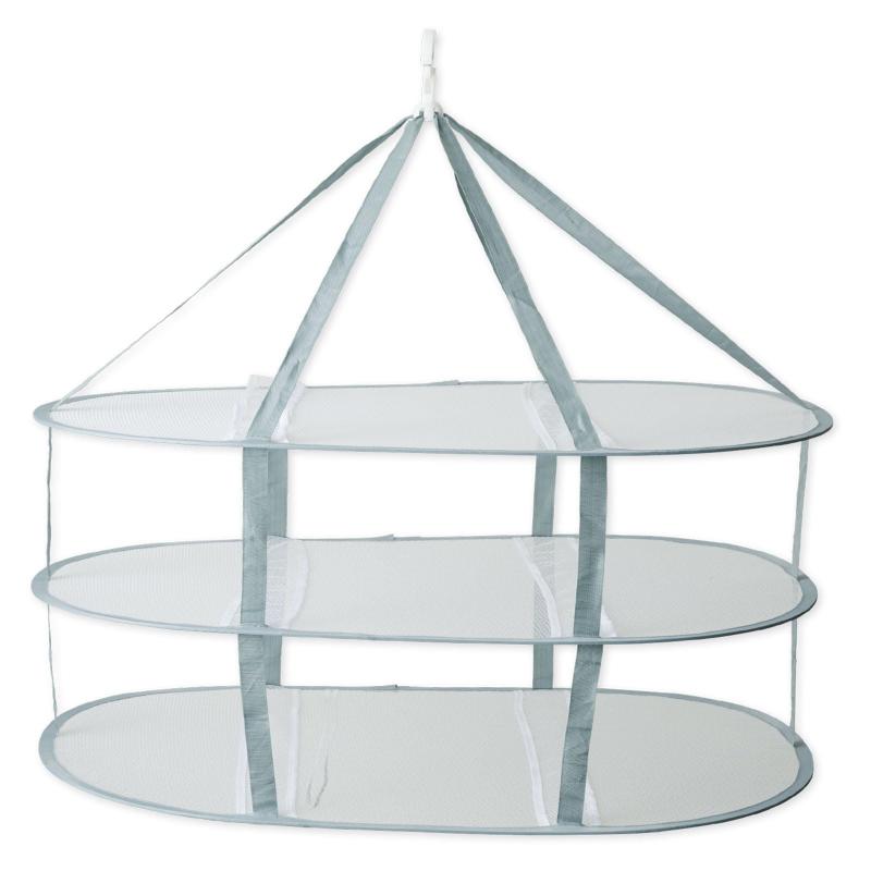 コモライフ 折りたたみ式の3段平干しネット 3段 平干しネット 折りたたみ式 物干しネット 物干し 平干し ネット ランドリーネット ワイドサイズ コンパクト 収納 軽量 型崩れせず干せる ズワイドサイズで型崩れせずに干せる3段平干しネットズレ防止バンドとロック機能付きフックで、風が吹いても大丈夫メッシュ素材なので平干しでもしっかり乾かせる使用しない時は小さく畳んでコンパクトに収納が可能【収納時サイズ：約径27×高さ3.5cm、適応竿径：約3cm以下】