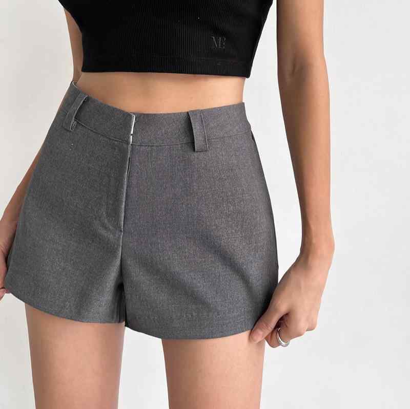 パンツ レディース ハーフパンツ ショートパンツ グレー 高見え TR面料 ポリエステル 高腰 直筒パンツ キュロットパンツ 日韓スタイル カジュアル きれいめ 美脚 スタイルアップ 伸縮性