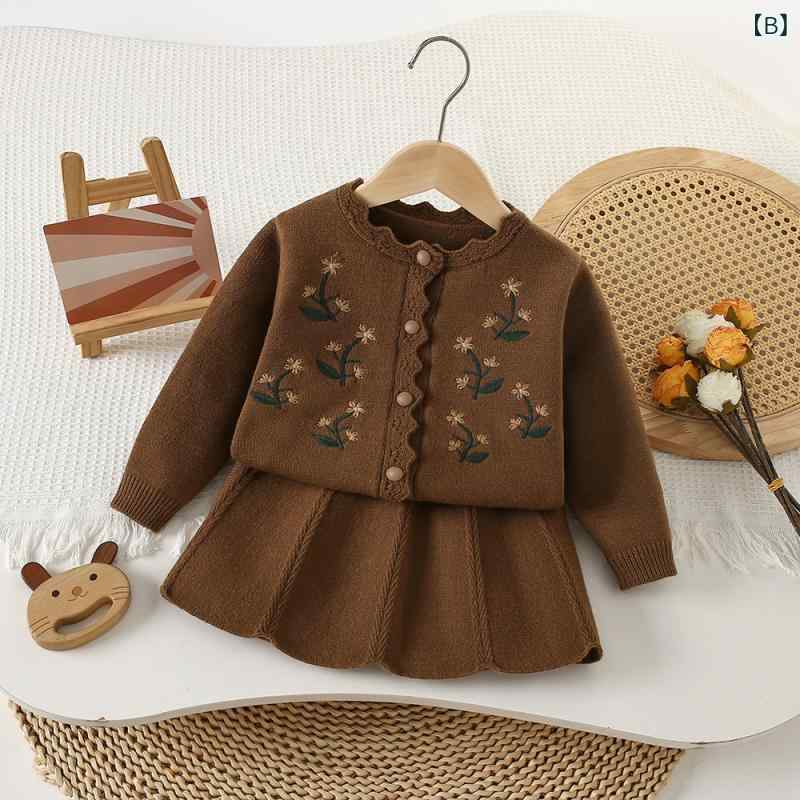 子供服 ニット セットアップ 女の子 長袖 セーター スカート 2点セット 刺繍 春秋 冬 かわいい ガールズ 上下セット おしゃれ 普段着 3