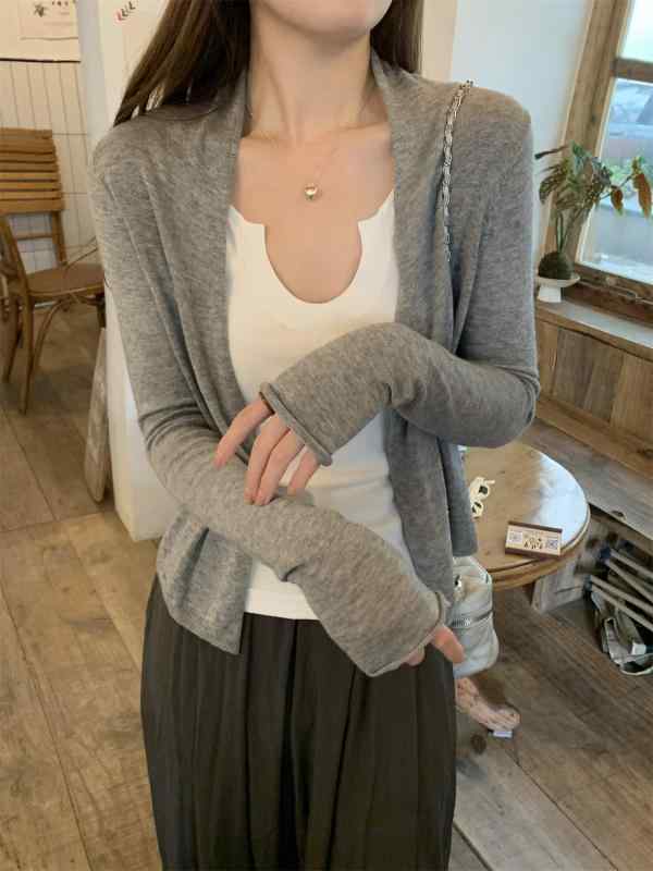 カーディガン レディース 薄手 接触冷感 ニット トップス 長袖 ショート丈 紫外線対策 冷房対策 羽織り 普段使い 韓国ファッション 春夏 グレー ホワイト オートミール