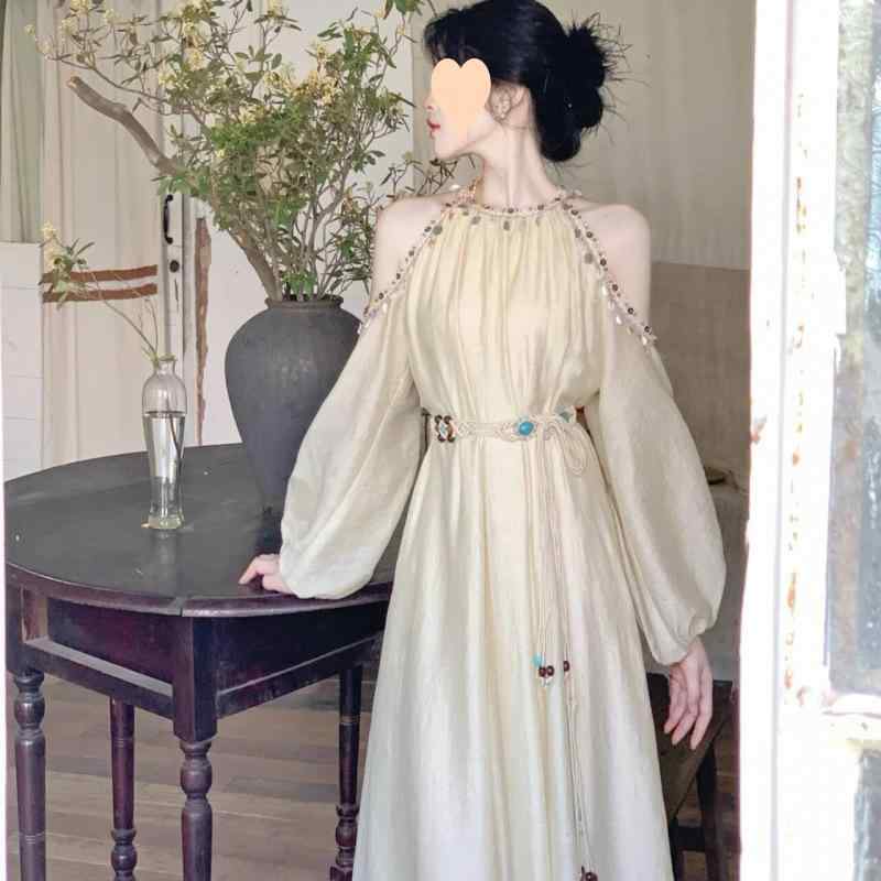 ワンピース レディース 早秋 リゾート風 ボヘミアン ファッション ウエストマーク 着痩せ 長袖 肩出し ロングワンピース 薄手 浅杏色 文芸復古