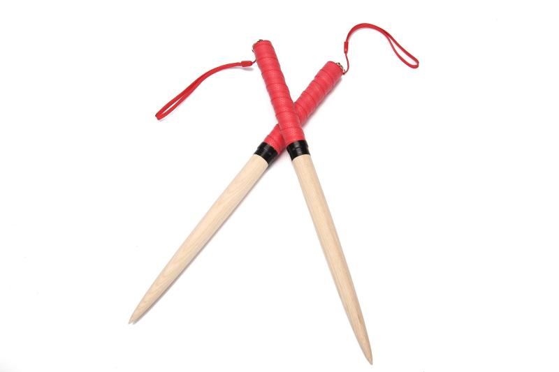 逆鱗マイバチ 木製バット素材マイバチ テーパー 持ちやすくなるストラップ付 アオダモ 木製バット素材 マイバチ硬材 個性ある木目 350ミリ－20ミリ