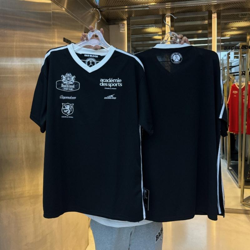 Tシャツ レディース 半袖 韓国 小众 ブランド Vネック 刺繍 ルーズ スポーツ トップス ブラック ブルー レッド