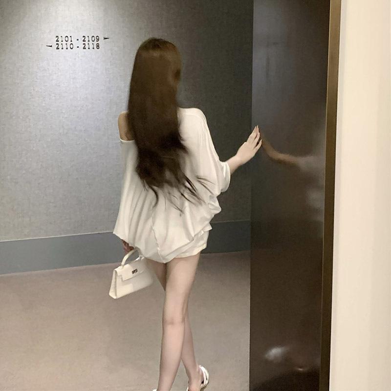 Tシャツ レディース 半袖 肩出し トップス 韓国風 夏 接触冷感 無地 カットソー 白 黒 普段使い 部屋着