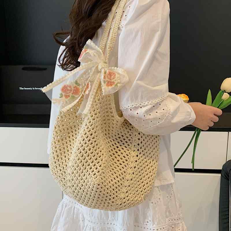 トートバッグ レディース 大容量 草編みバッグ 編み込み イントレチャート A4 肩掛け 通勤 普段使い 旅行 リゾート 軽量 鞄