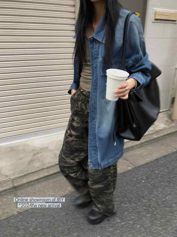 カジュアル ジャケット 女性用 秋 デニム コート 長袖 トップス ルーズフィット フラップカラー 中長丈 コットン 混紡 再生繊維 ポリエステル ディープブルー 韓国スタイル 秋冬 デイリー 普段使い 軽量 伸縮性 吸湿速乾 小柄対応 レイヤード コー