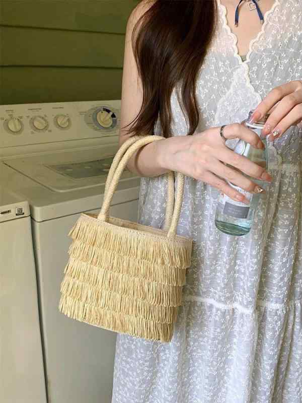 かごバッグ レディース フリンジ付き 草編み ビーチバッグ 手提げ 鞄 ベージュ カーキ 春夏 リゾート 旅行用