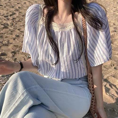 {"result":"レディース シャツ トップス 夏 春夏 ストライプ柄 方領 ラベンダー ピュアスタイル フレッシュ フレアスリ..