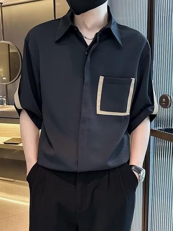メンズ シャツ トップス 韓流 スタイル 半袖 短袖 薄手 夏用 涼しい 免アイロン 垂感 素材 ポリエステル 混紡 ワイド ルーズ フィット 開襟 デザイン ポケット アクセント ピグメント 切り替え 柄 ブラック ホワイト カラー ゆったり シルエッ